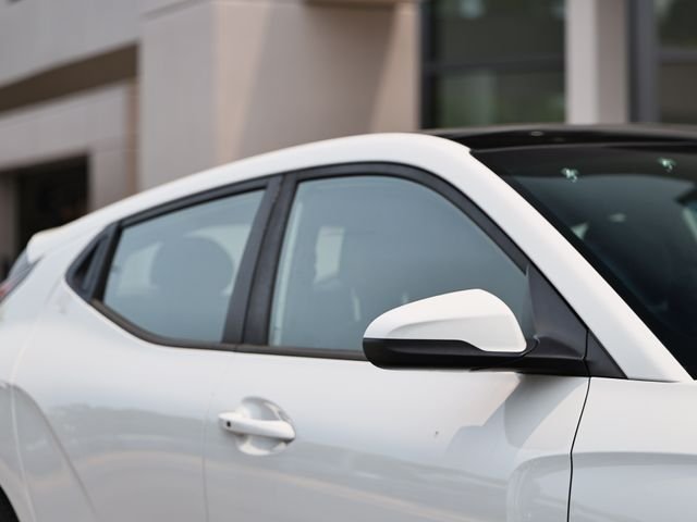 Used 2019 Chalk White Hyundai 2.0 Premium image 3