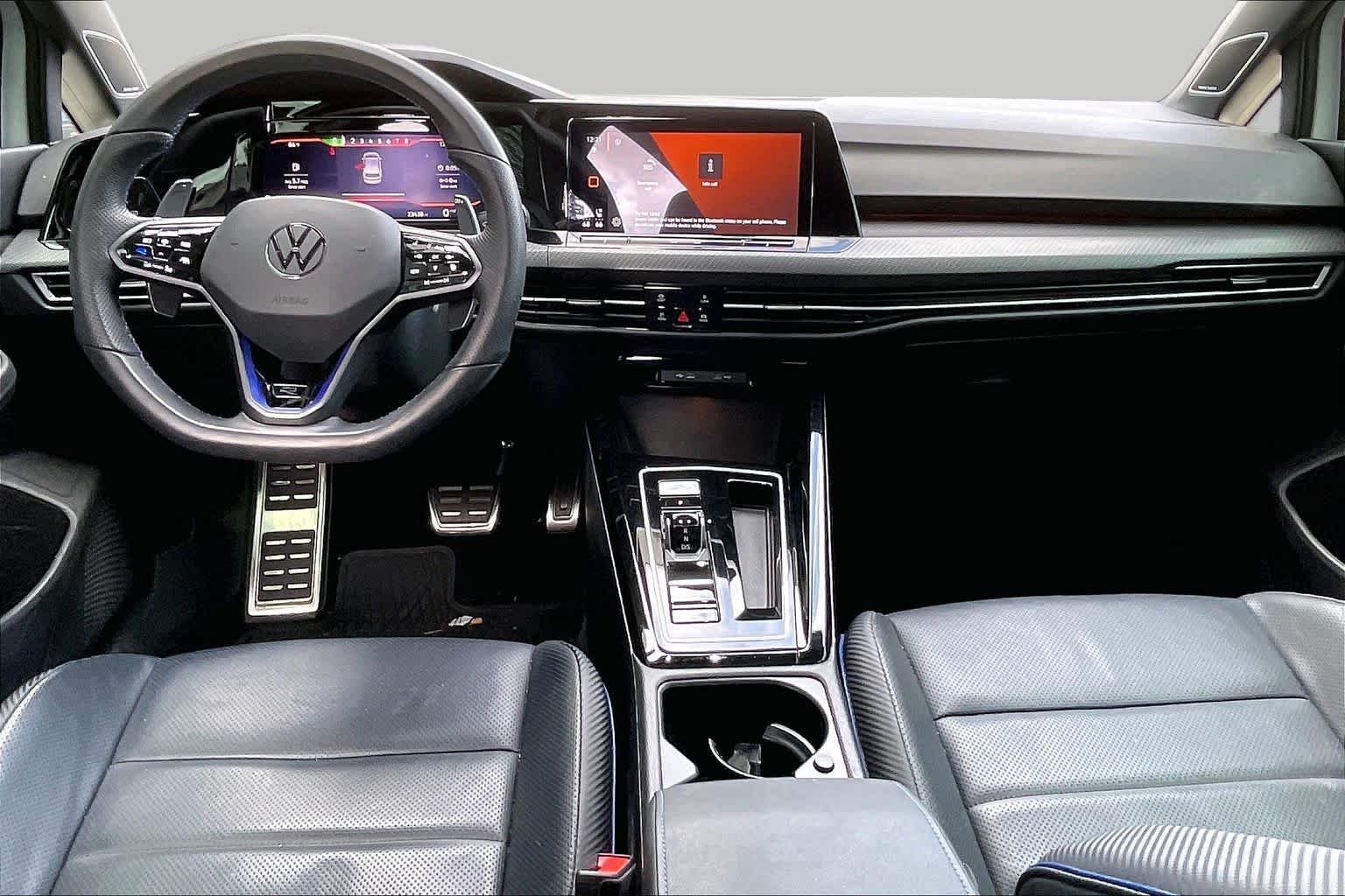 Used 2024 Pure White Volkswagen  image 15