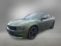 Used 2022 F8 Green Dodge SXT image 2