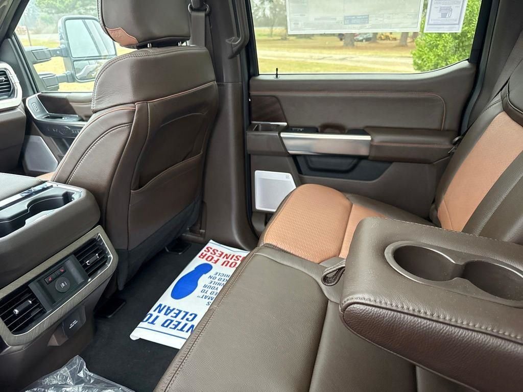 New 2026 Agate Black Metallic Ford F-250® King Ranch® image 46