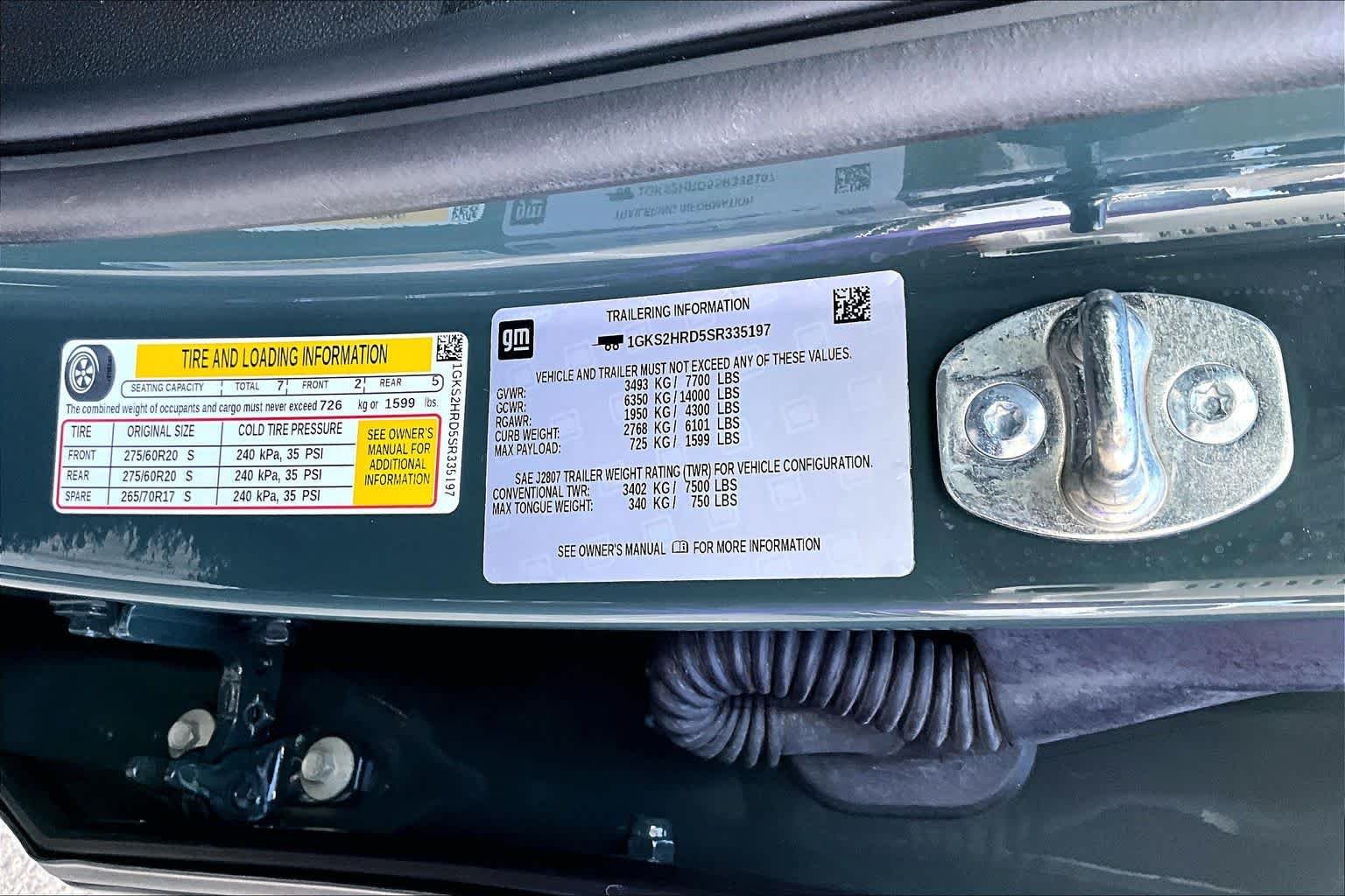 Used 2025 Midnight Pine GMC AT4 image 36
