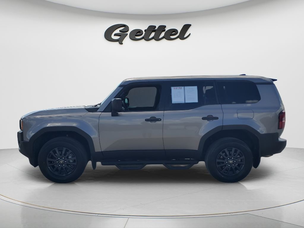 Certified Used 2025  Toyota 1958 image 8