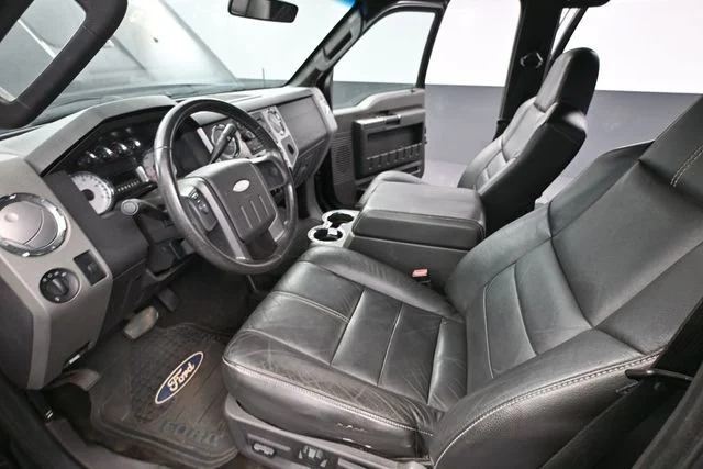 Used 2008 Black Ford FX4 image 16
