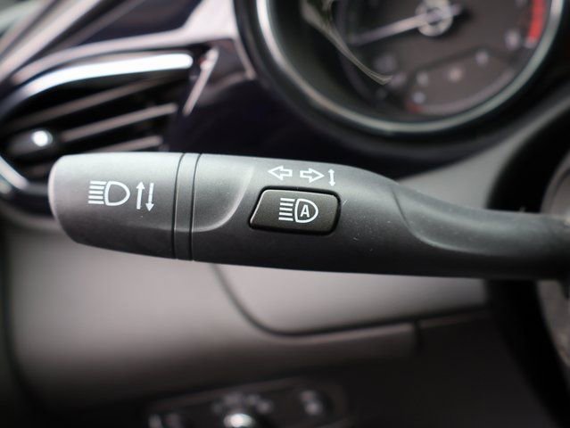 Certified Used 2023 Cinnabar Metallic Buick Select image 34