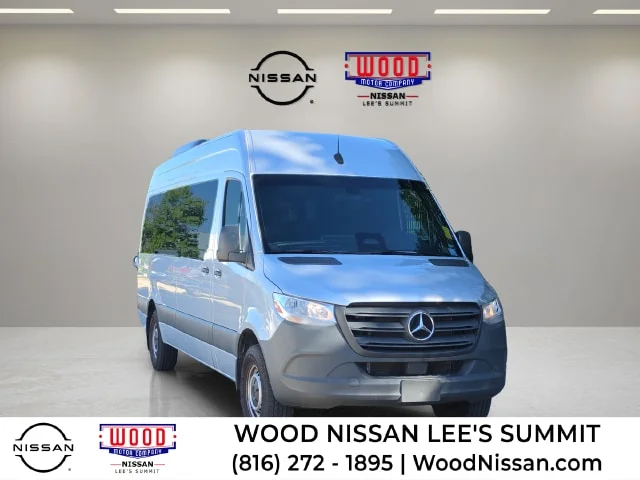 2025 Mercedes-Benz Sprinter 2500 Passenger 170 WB