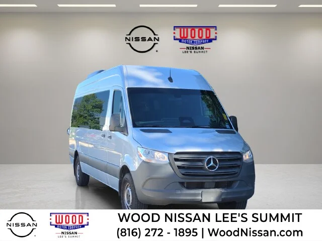 2025 Mercedes-Benz Sprinter 2500 Passenger 170 WB