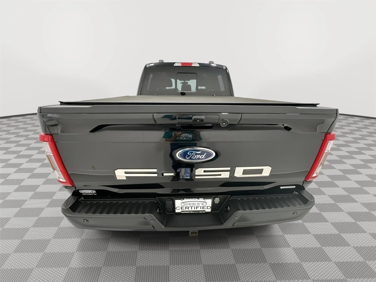 Used 2023 Agate Black Metallic Ford XL image 4