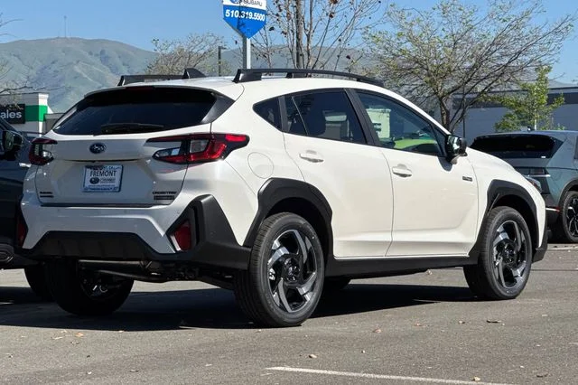 New 2026 CRYSTAL WHITE PEARL Subaru Limited Hybrid image 4