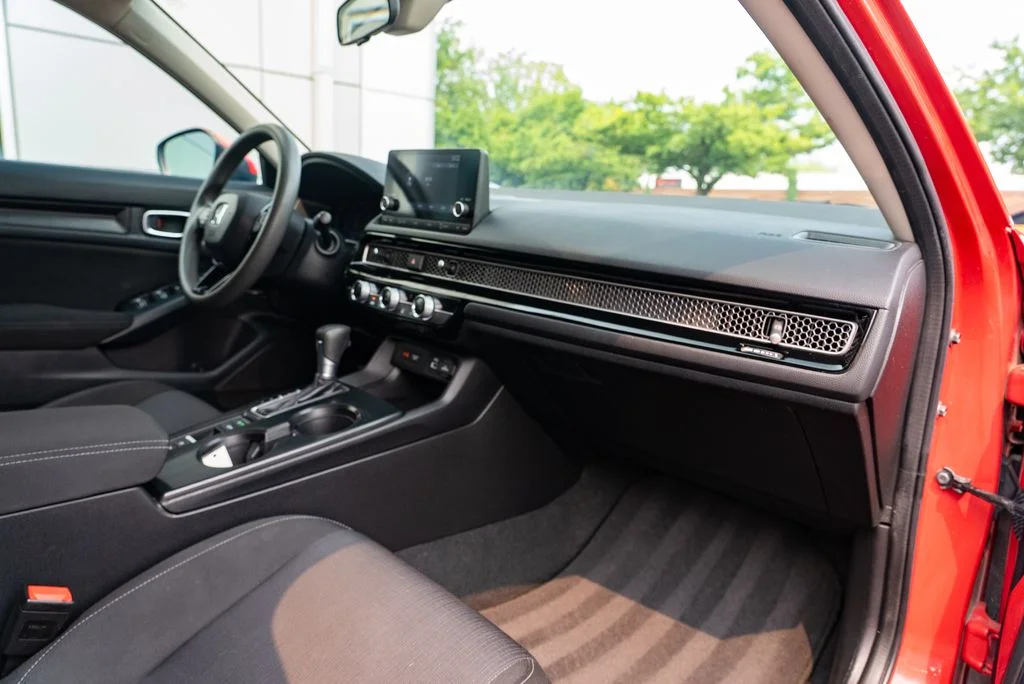 Used 2022 Red Honda LX image 28