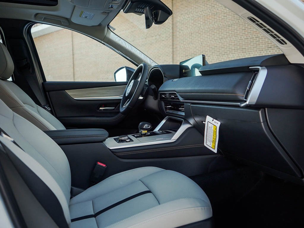 2026 Mazda CX-90 Premium Package - Photo 11