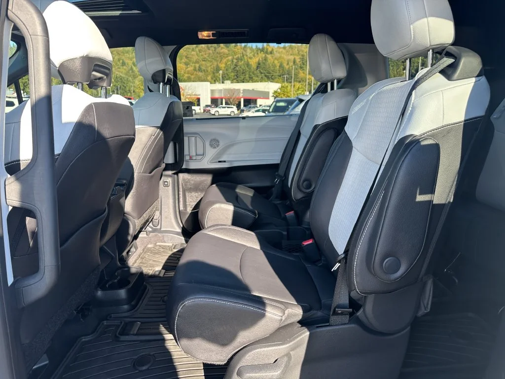 Certified Used 2026  Toyota XSE image 15