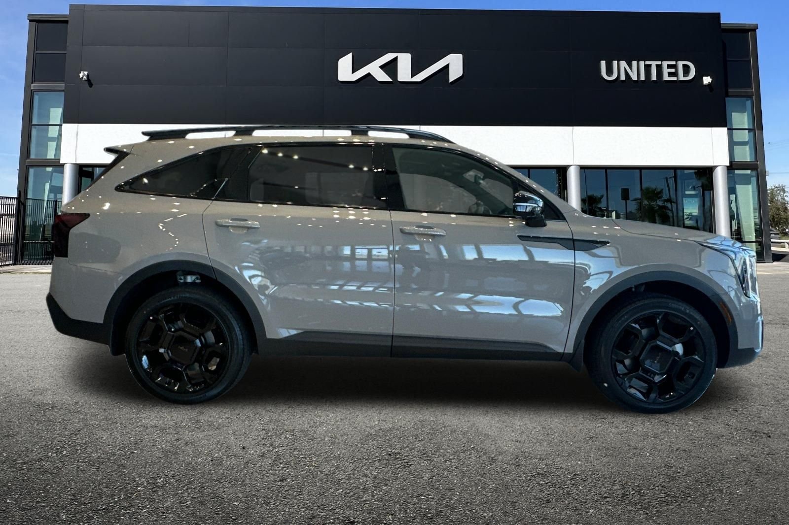 New 2026 Brown Kia X-Line SX Prestige image 3