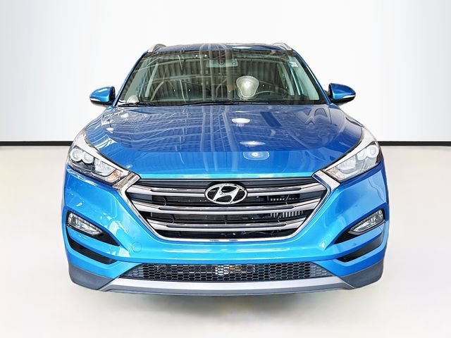 Used 2016 Blue Hyundai Limited image 4