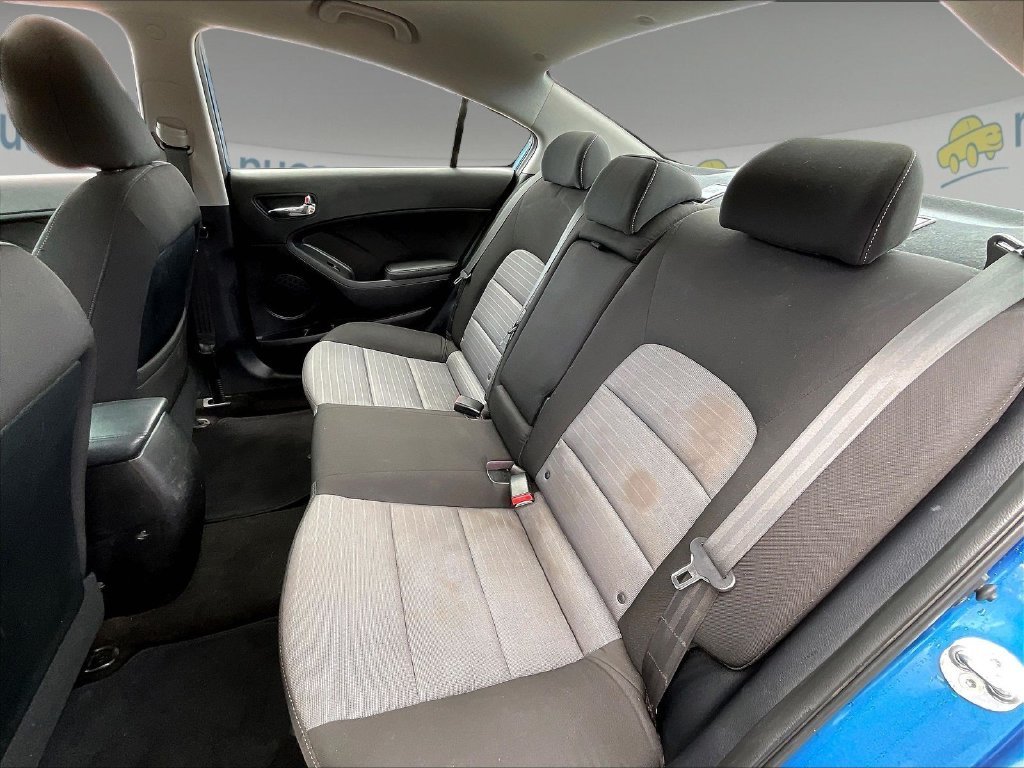 Used 2014 Abyss Blue Kia EX image 14