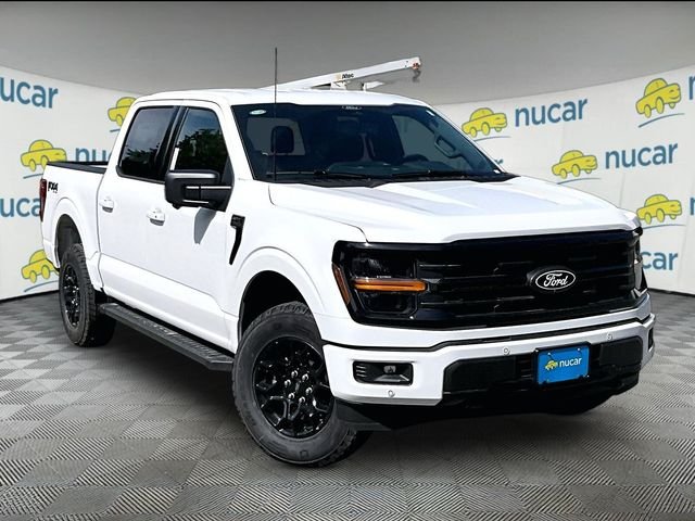 New 2026 Oxford White Ford XLT image 1