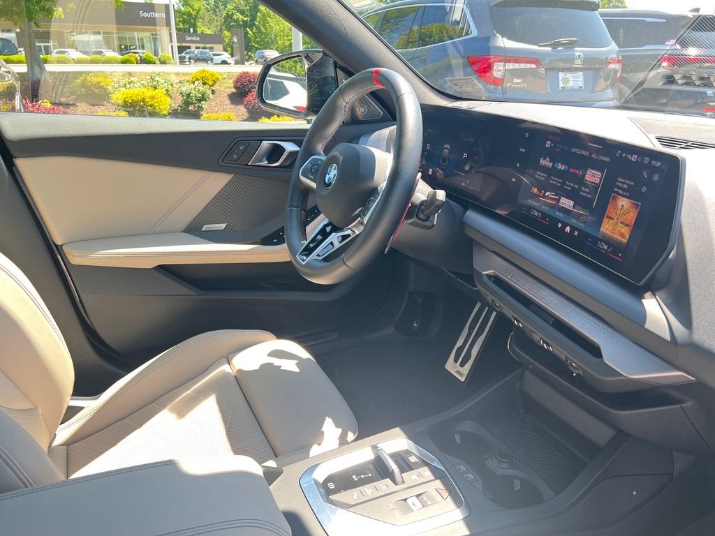 2025 BMW 2 Series M235 - Photo 30