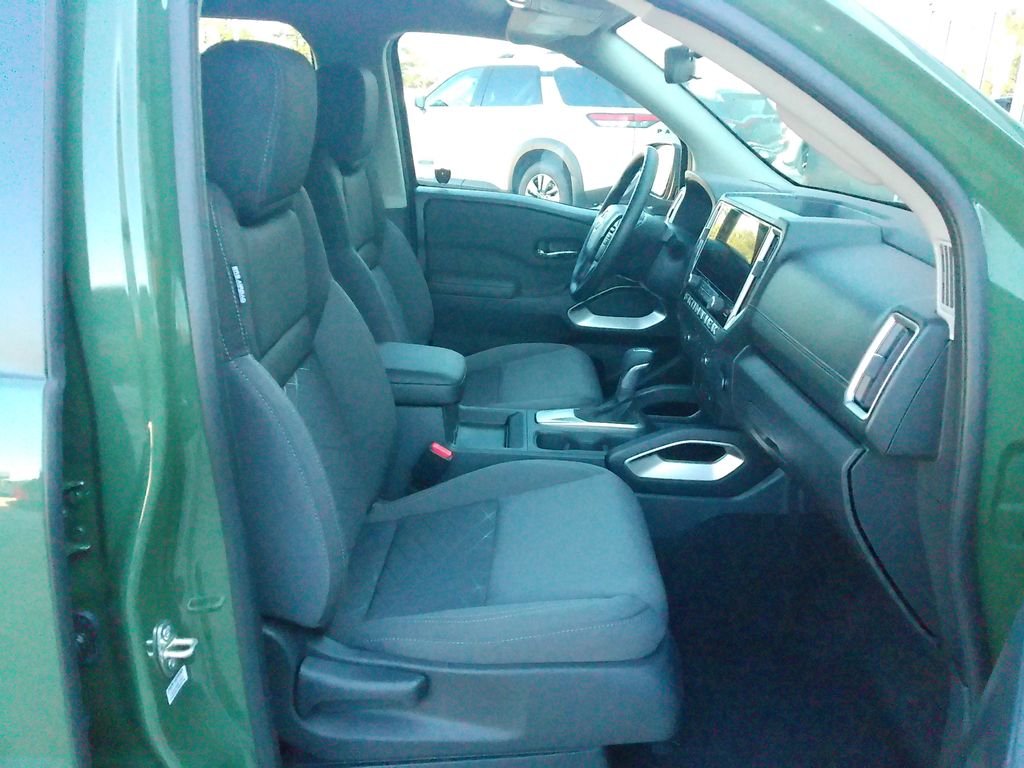 2026 Nissan Frontier SV - Photo 12