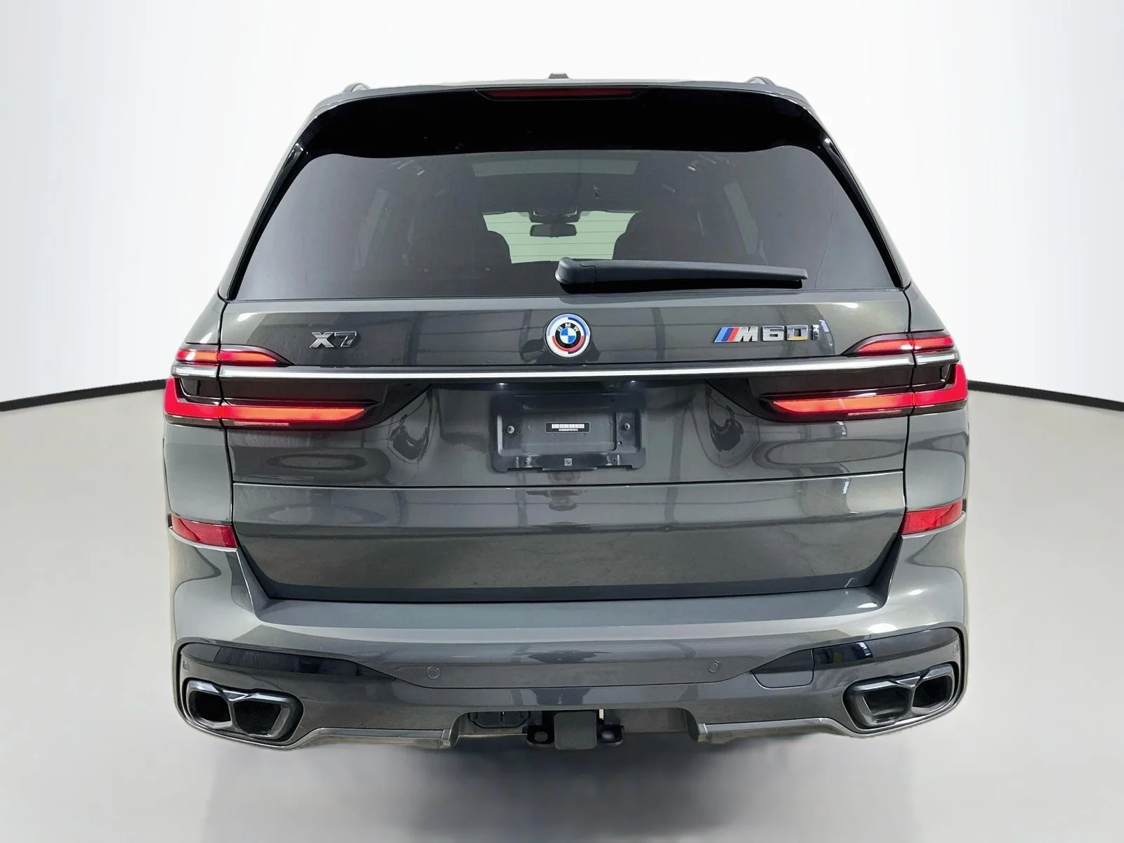 Used 2023 Gray BMW  image 6