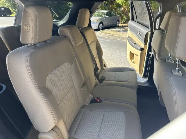 Used 2017 Blue Ford Base image 11