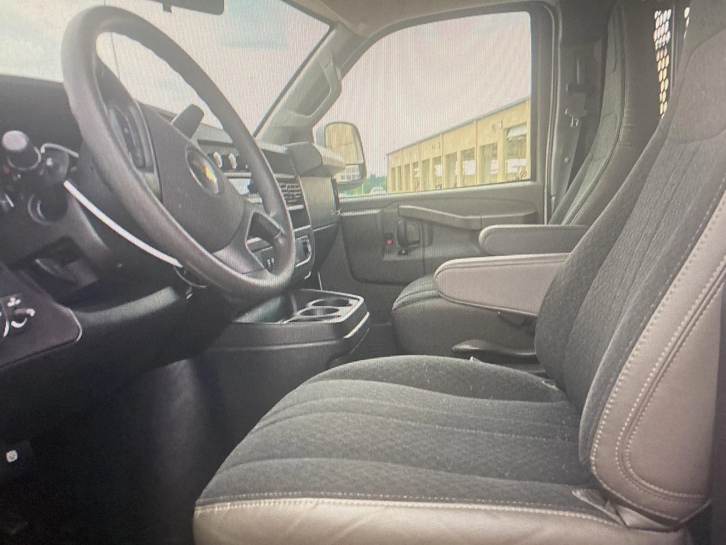 Used 2025 Summit White Chevrolet Cargo Van image 7