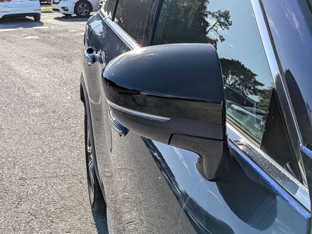 Used 2023 Blue INFINITI Sensory image 12