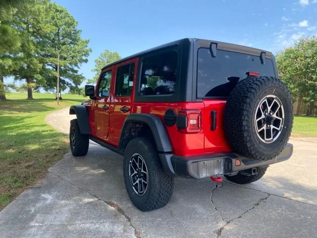 Used 2026 Red Jeep Rubicon image 7