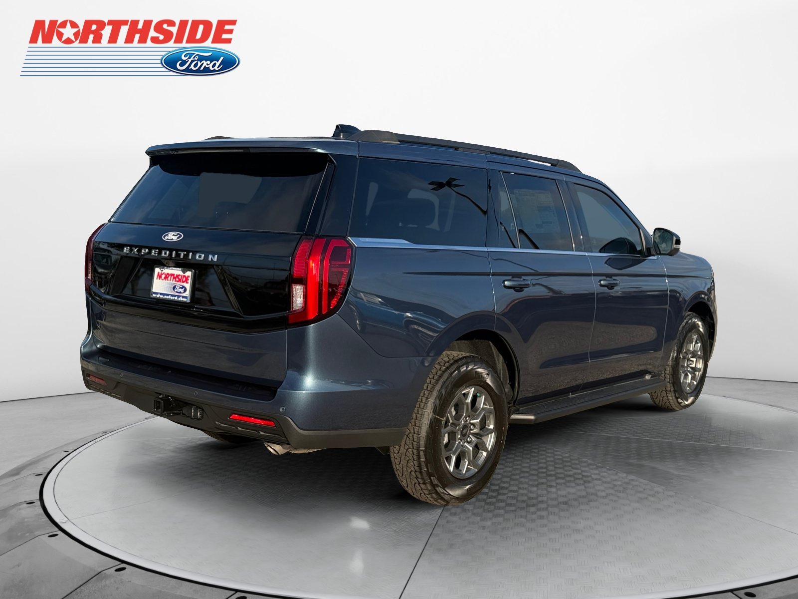 New 2027 Nocturnal Blue Metallic Ford Active image 7