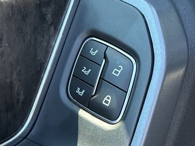 Used 2023 Gray Ford Lariat image 22