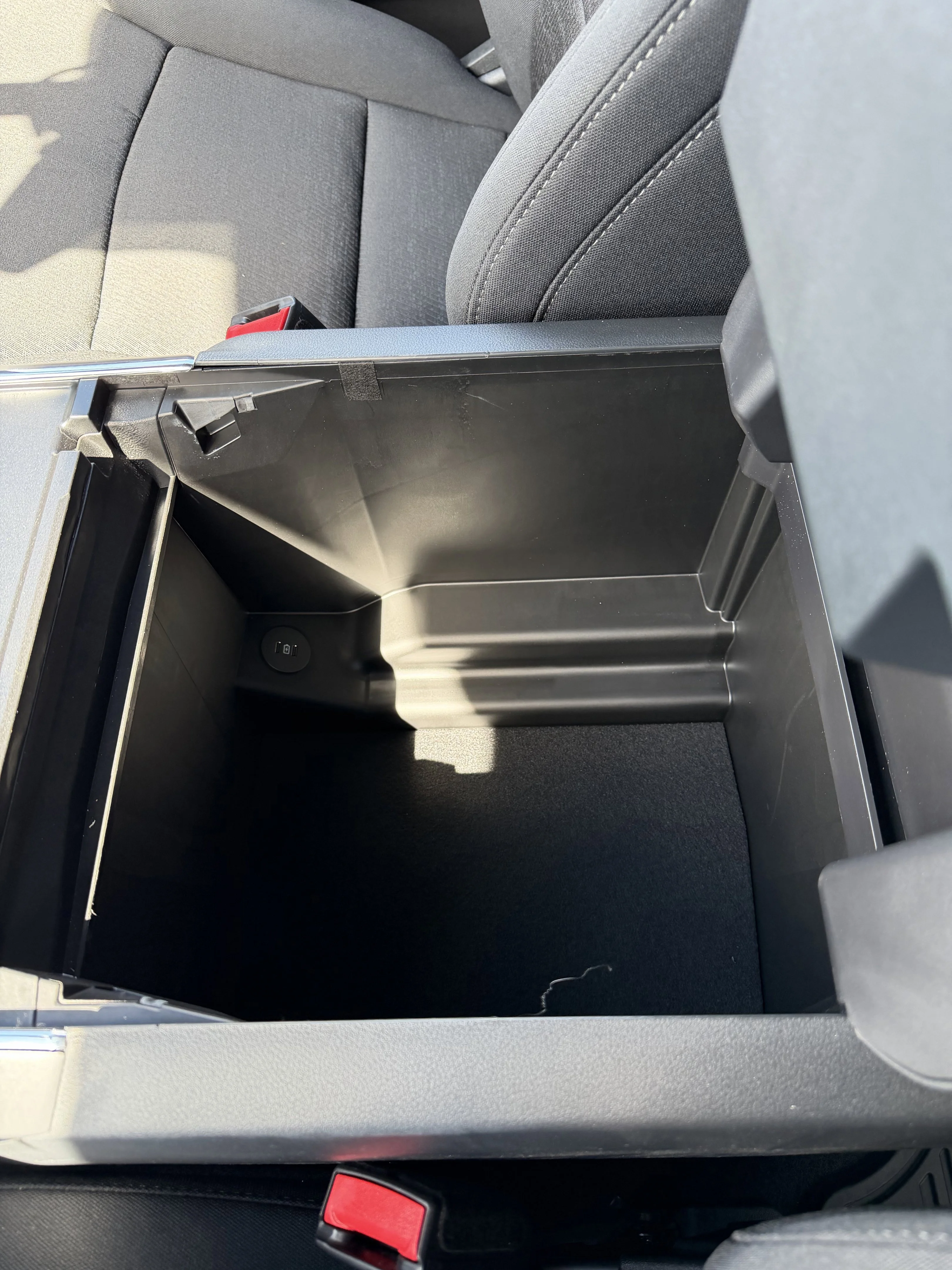 New 2026 Oxford White Ford XLT image 27
