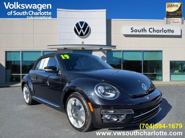 2019 Volkswagen Beetle 2.0T SE Convertible Auto's photo