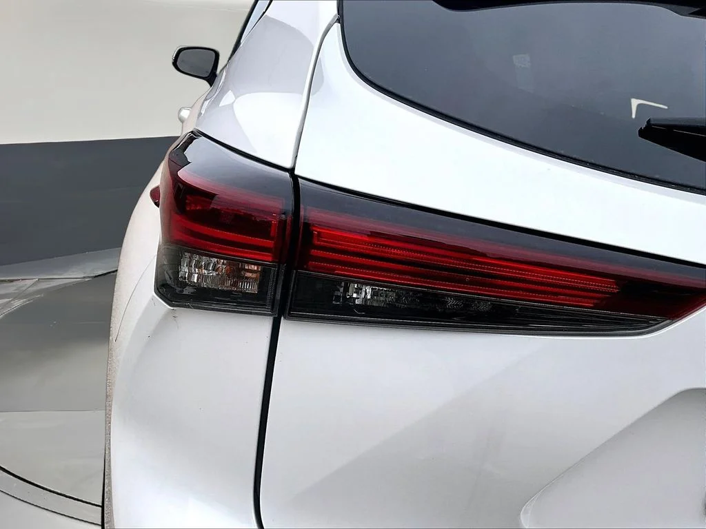 2024 Toyota Highlander XLE - Photo 27