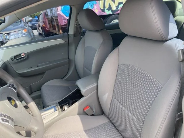 Used 2012 Silver Chevrolet LT image 10