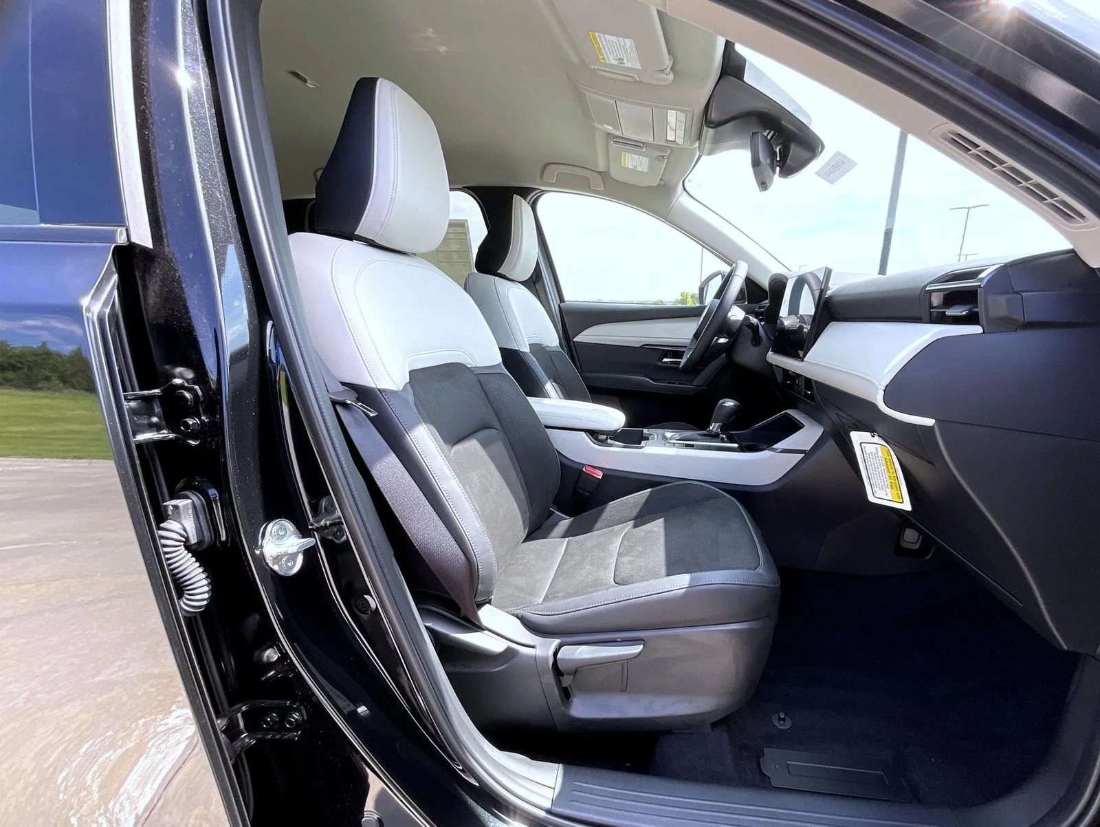 New 2026 Jet Black Mica Mazda 2.5 S Preferred AWD image 17