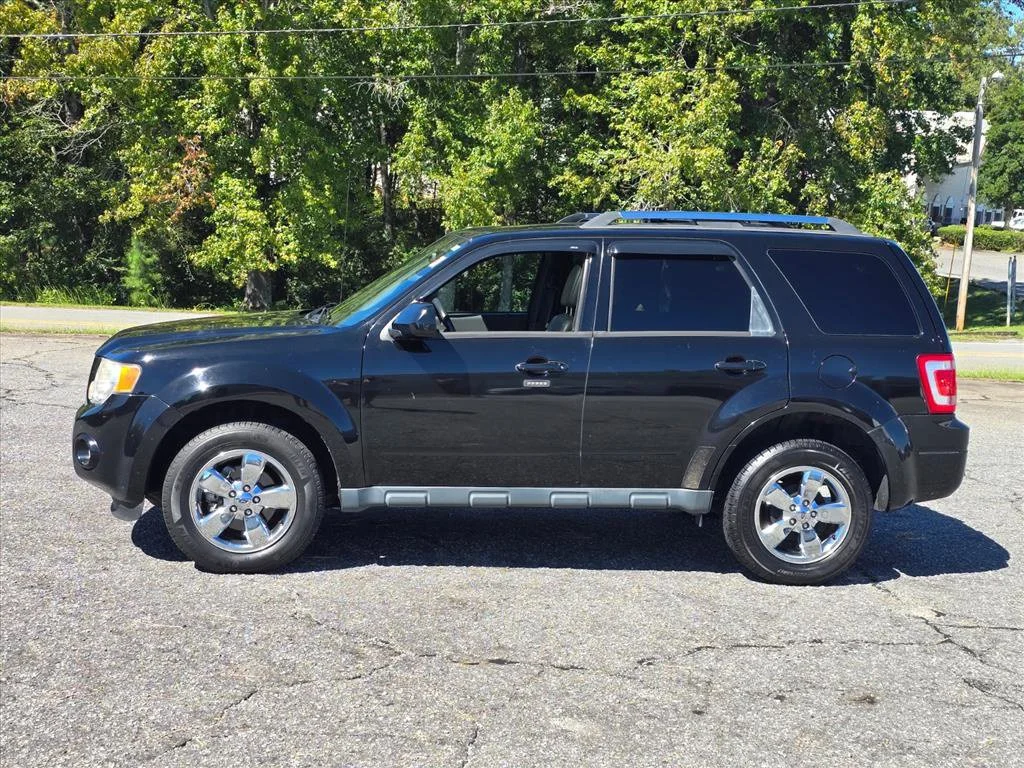 Used 2012 Black Ford Limited image 23