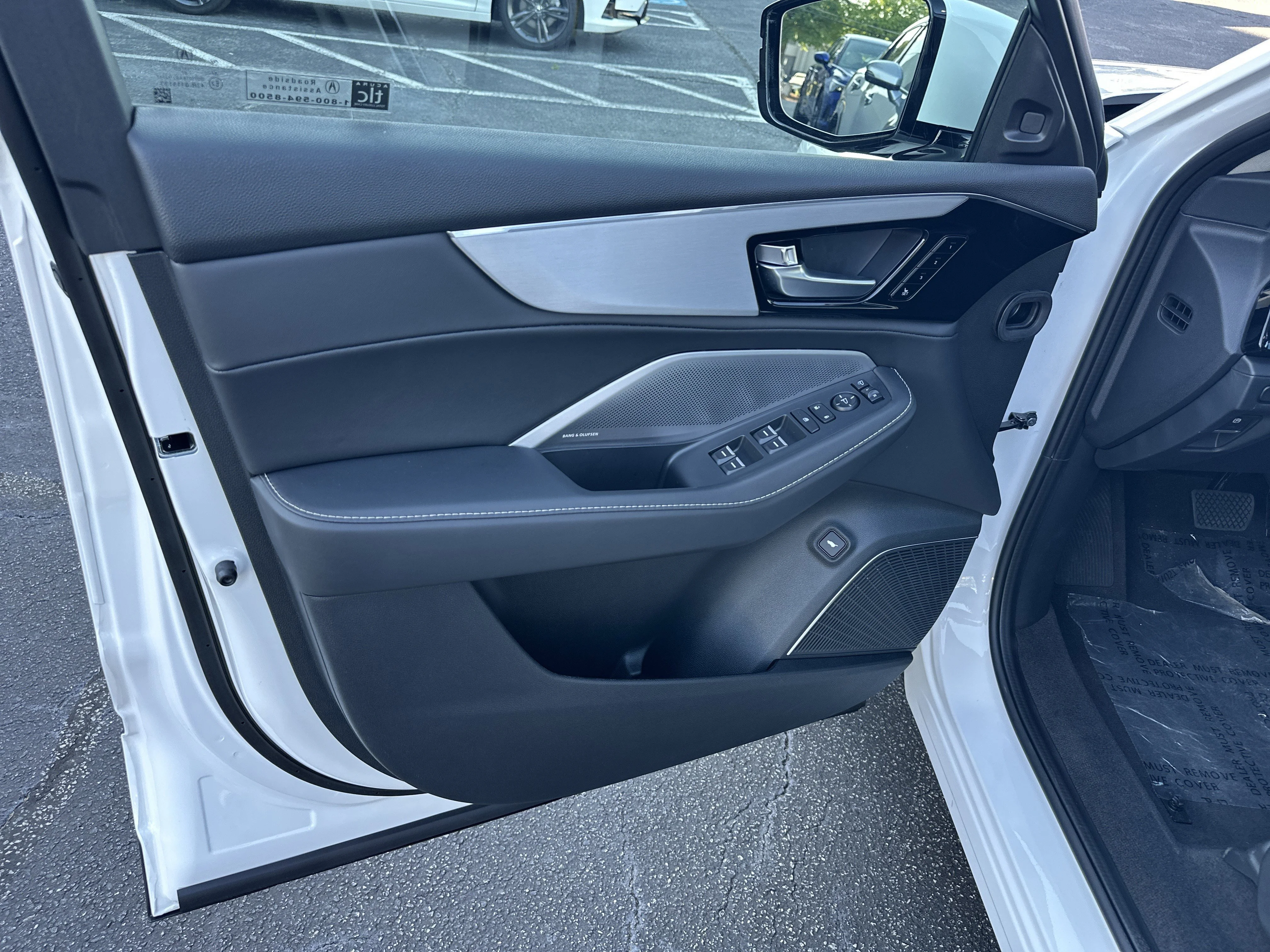 New 2026 Platinum White Pearl Acura w/Technology Package image 10