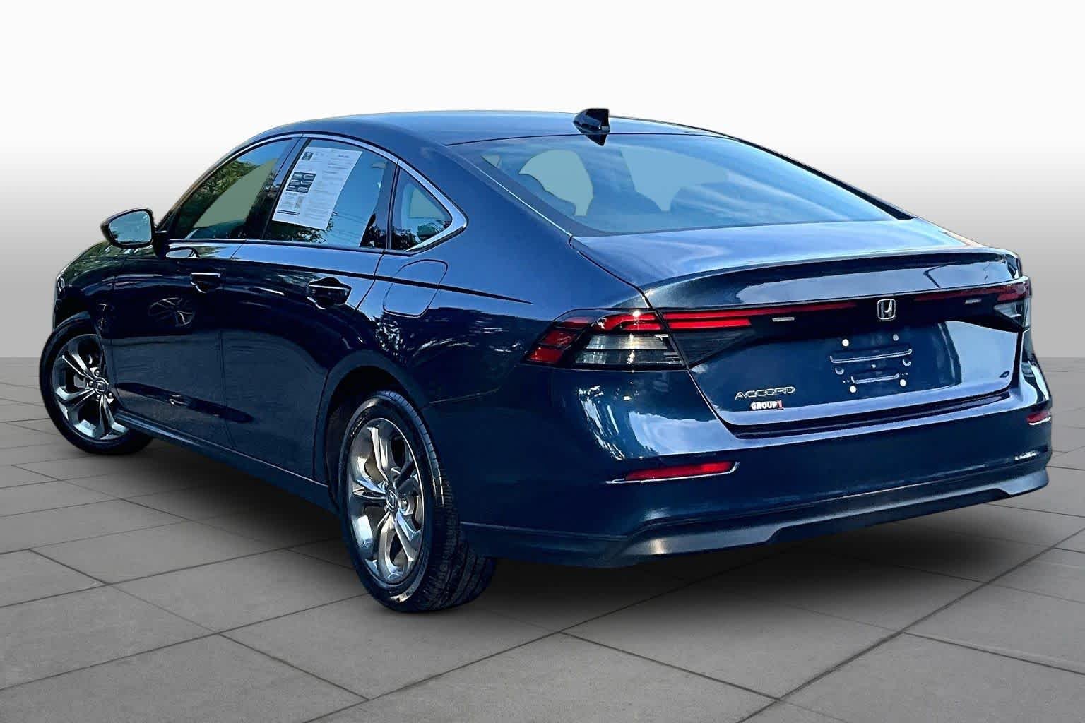 Used 2023 Canyon River Blue Metallic Honda EX image 12