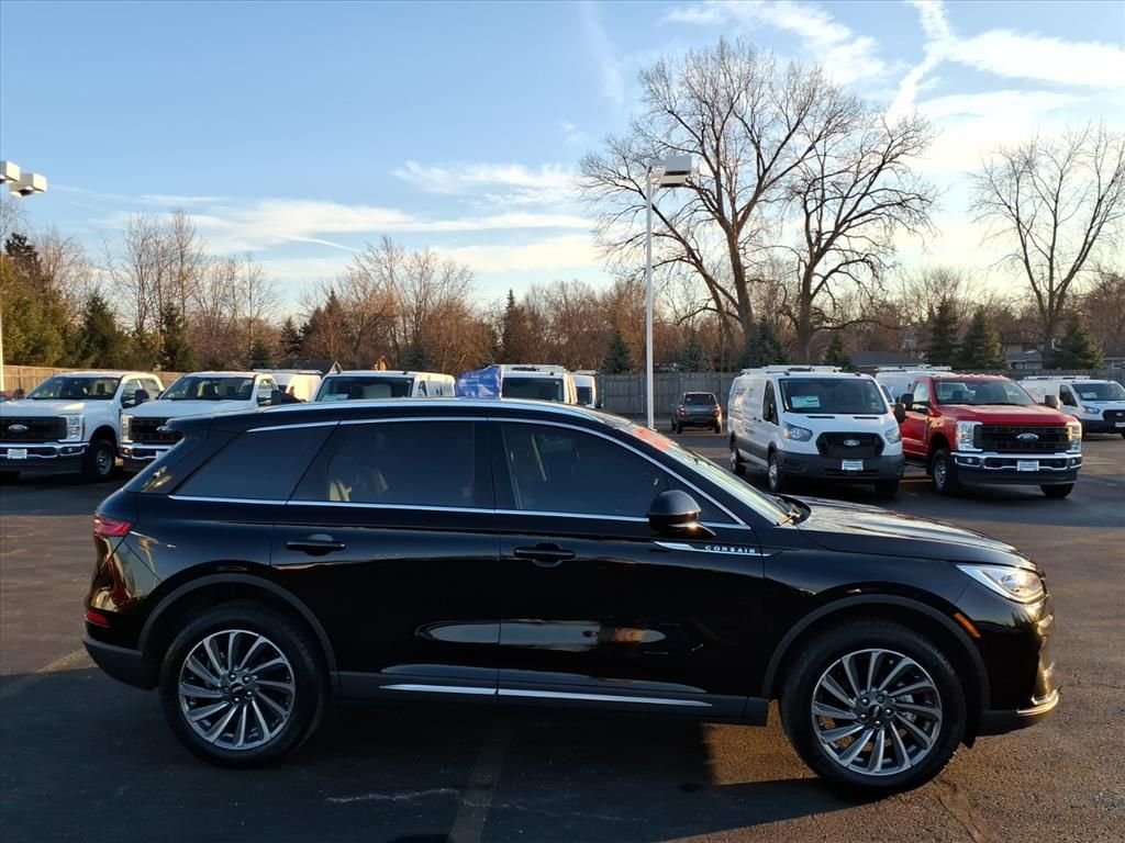 2023 LINCOLN CORSAIR - Image 7