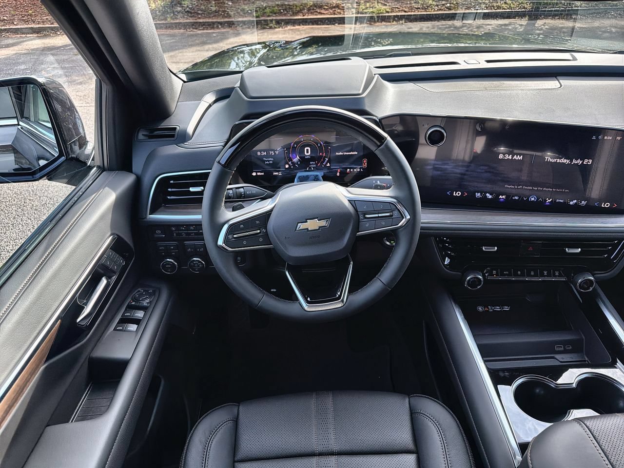 2026 Chevrolet Suburban High Country - Photo 10