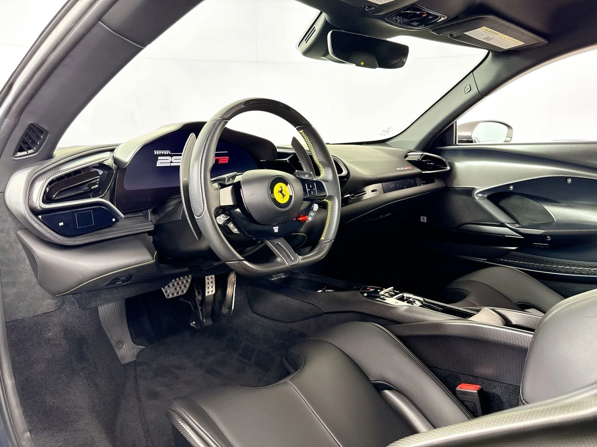 Certified Used 2022 Grigio Silverstone Opaco Ferrari Base image 19