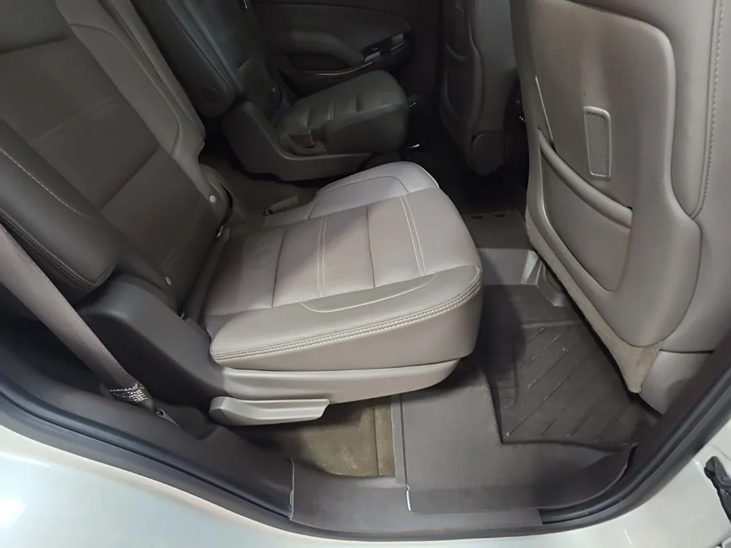 Used 2015 White GMC Denali image 13