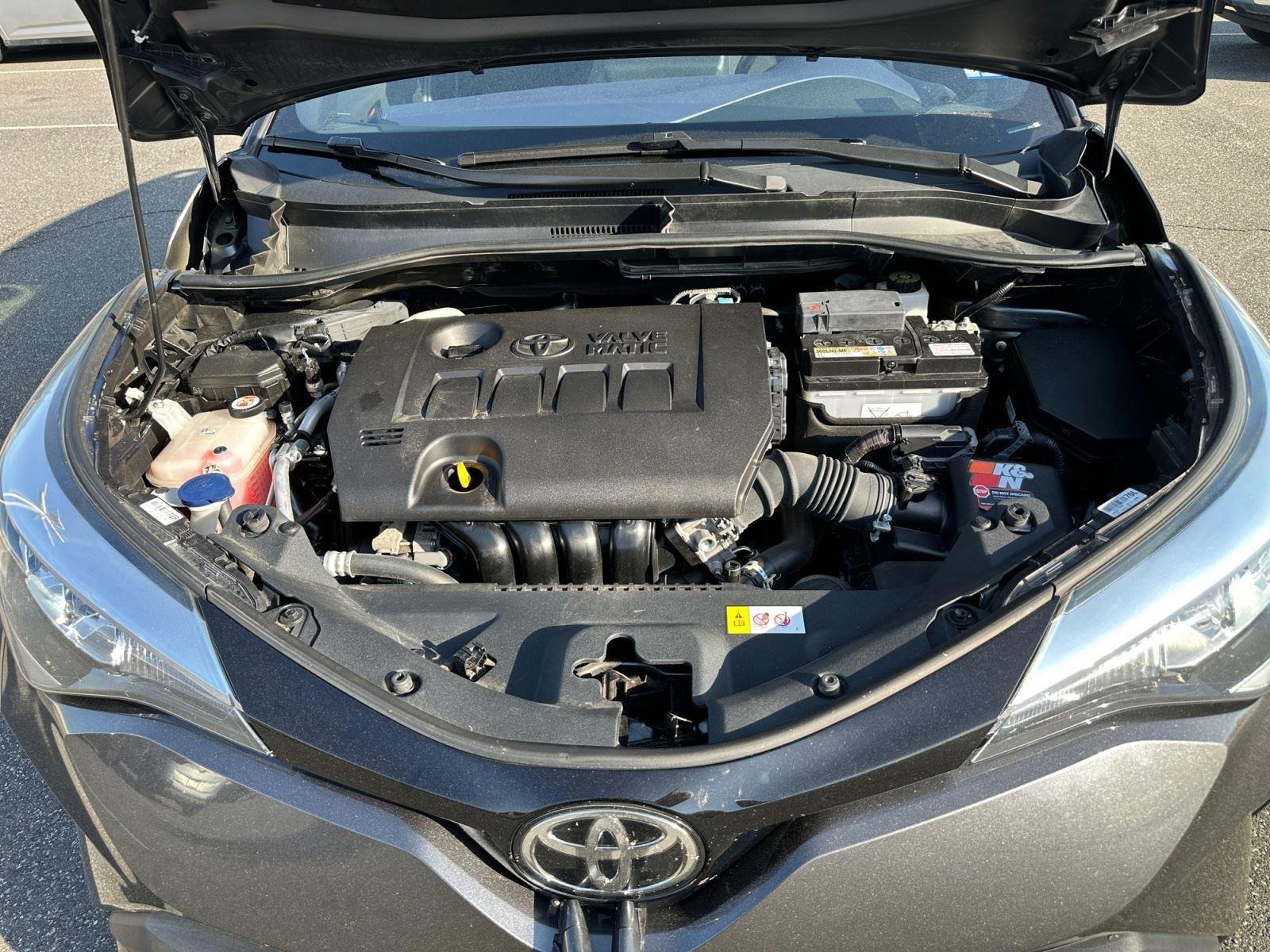Used 2022 Magnetic Gray Metallic Toyota XLE image 29