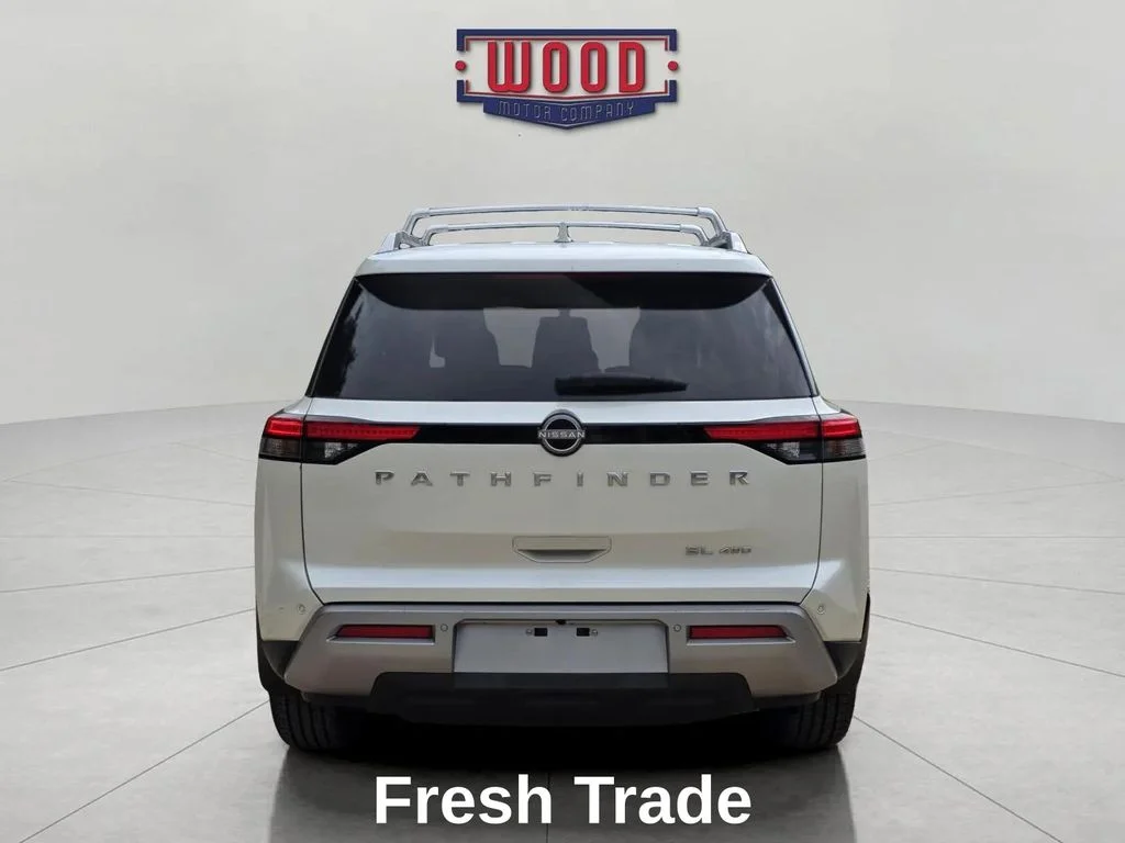 Used 2024 Pearl White Tricoat Nissan SL image 5