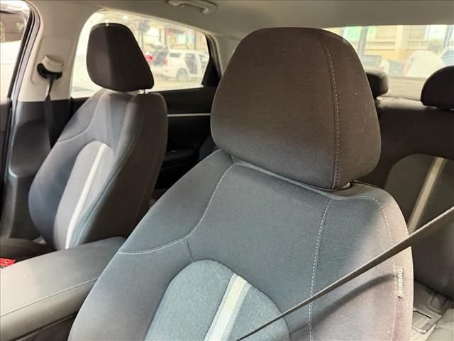 Used 2024 Silver Hyundai SEL image 17