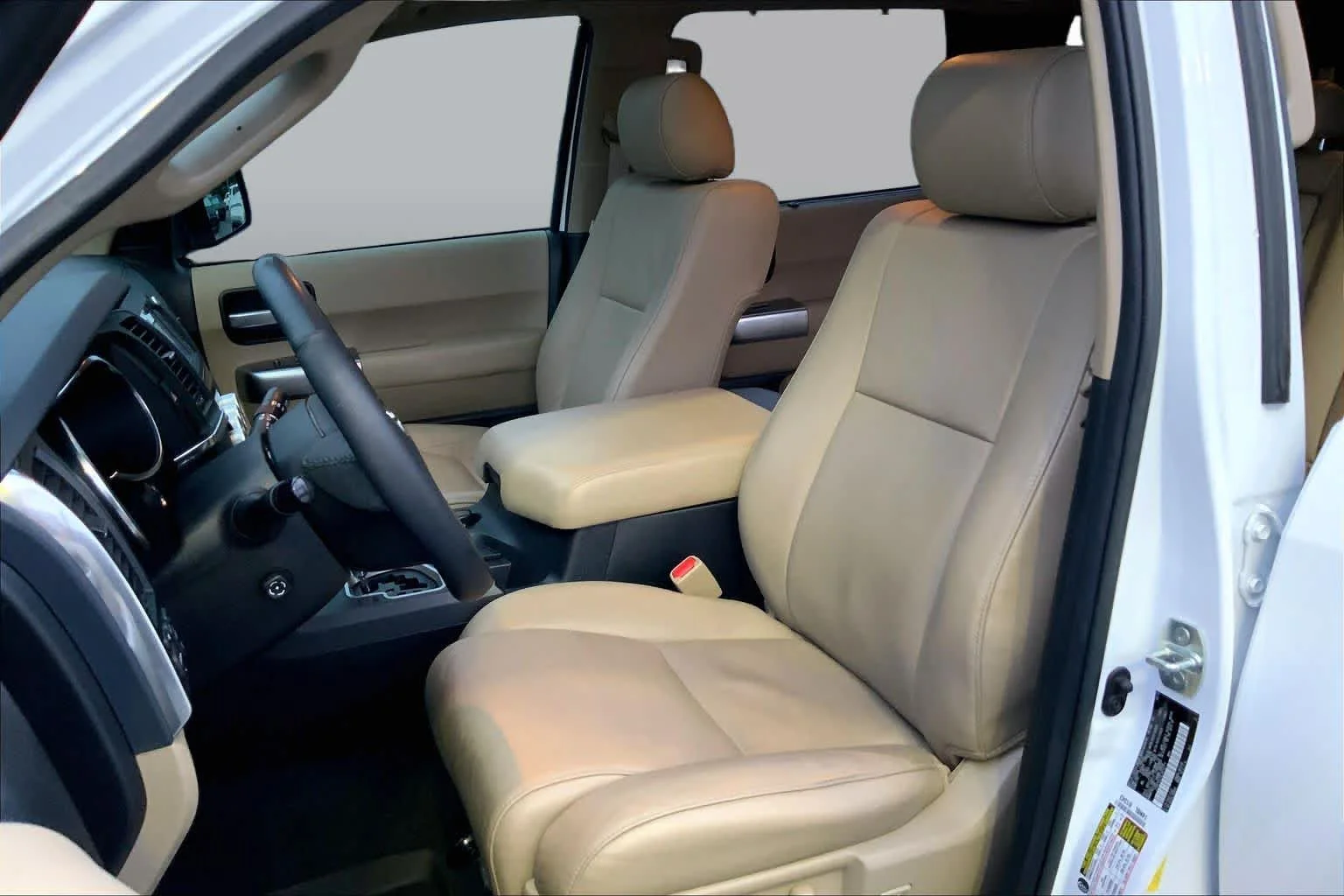 Used 2020 Super White Toyota Limited image 7