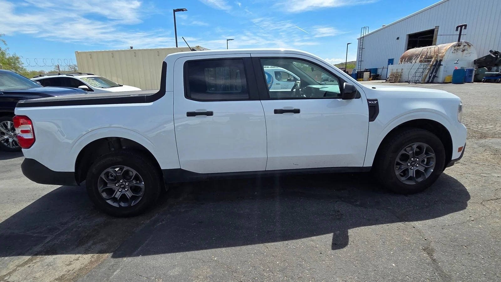 Used 2024 Oxford White Ford XLT image 16
