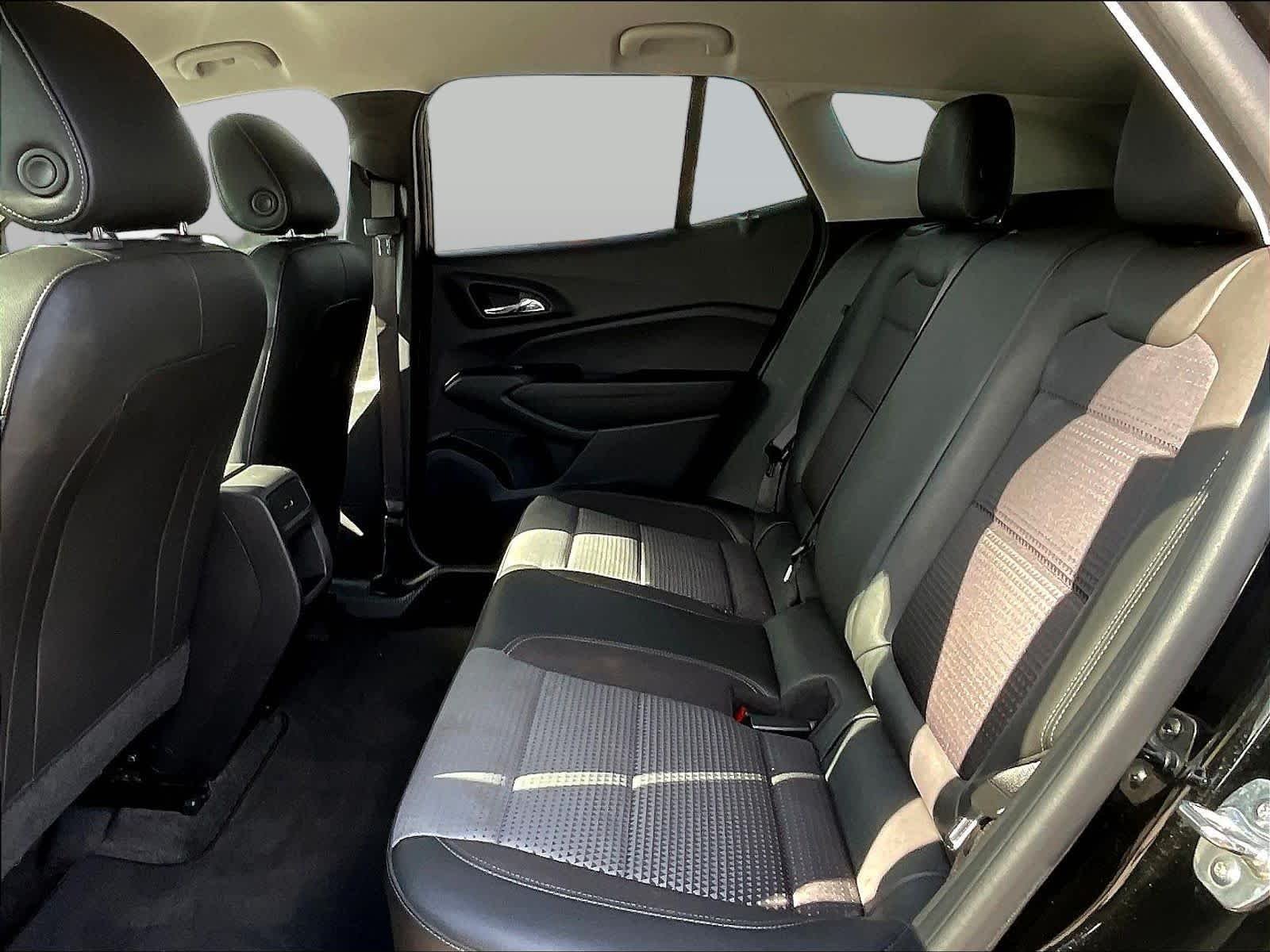 2024 Chevrolet Trax LT - Photo 23