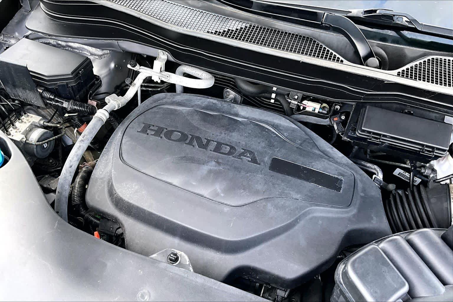 Used 2021 Lunar Silver Metallic Honda EX-L image 30