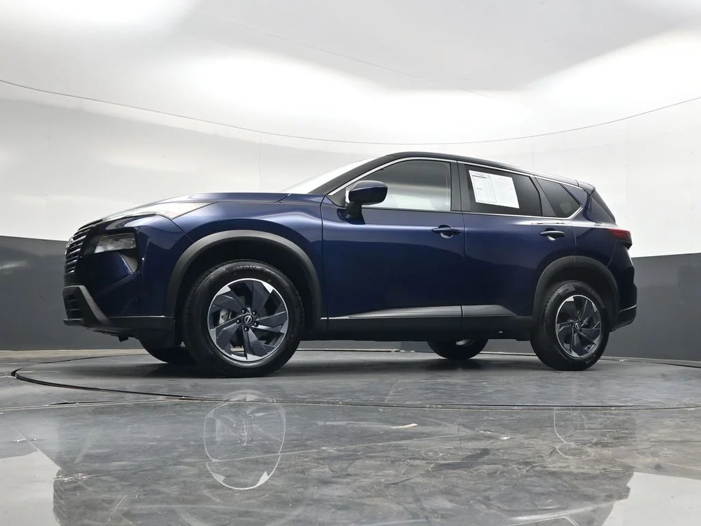Used 2025 Blue Nissan SV image 45
