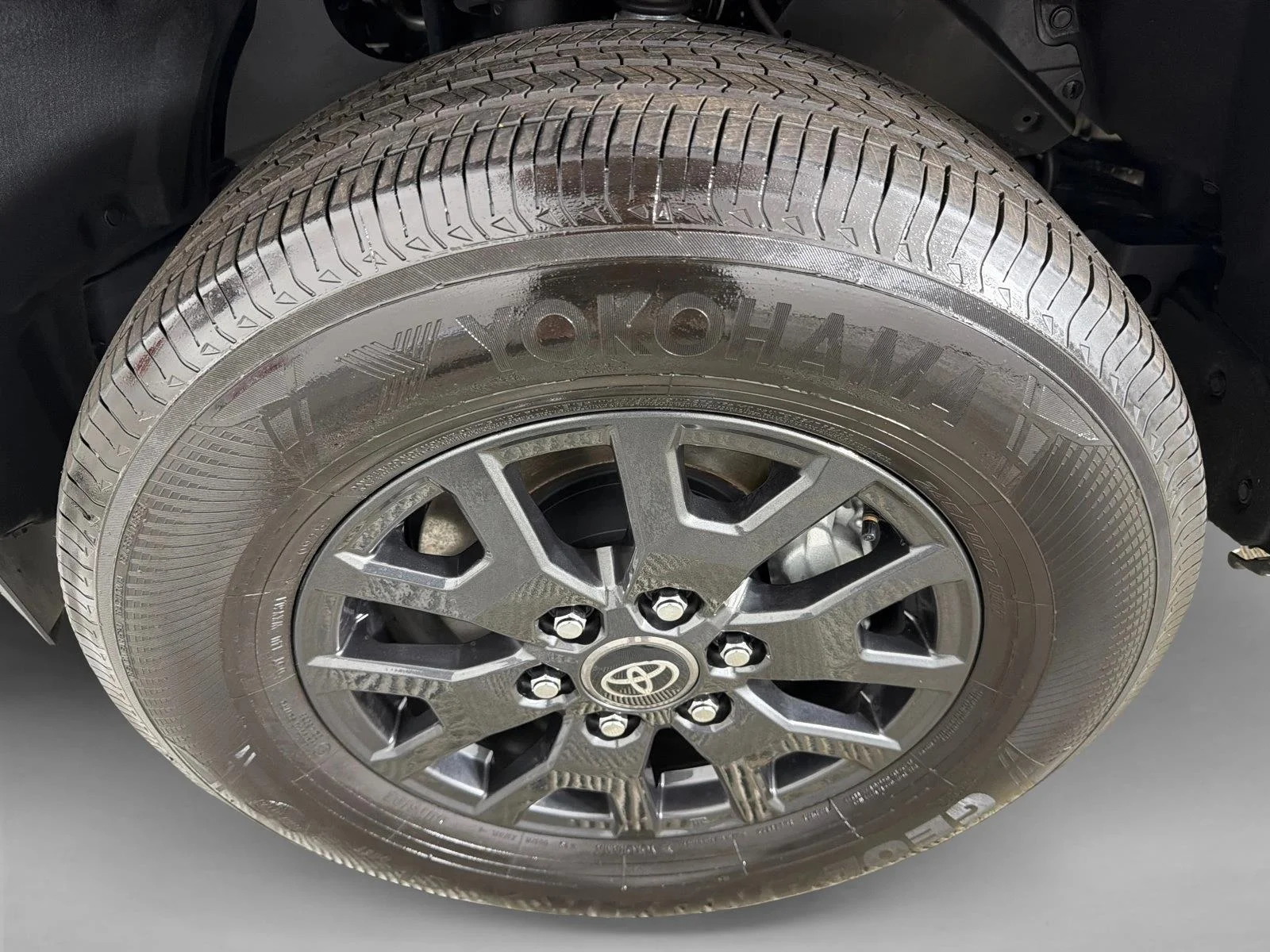 Used 2025 Silver Toyota SR5 image 11