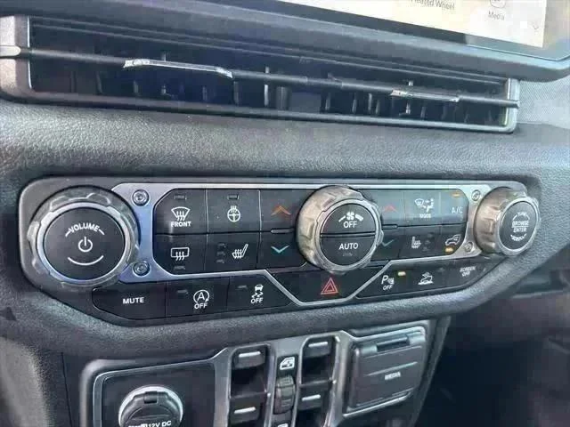 2025 Jeep Gladiator Sport S - Photo 36
